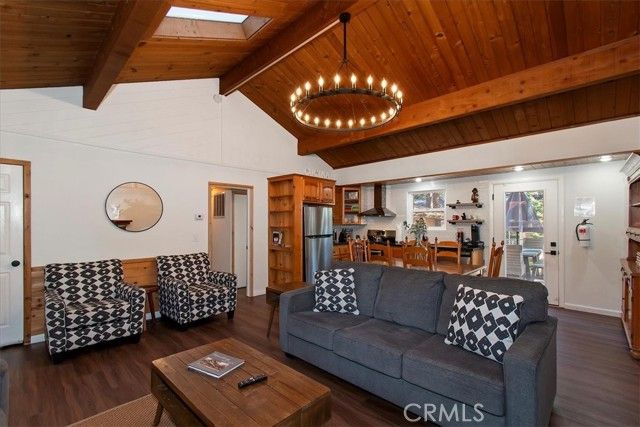 631 Crestwood, Big Bear Lake, CA 92315