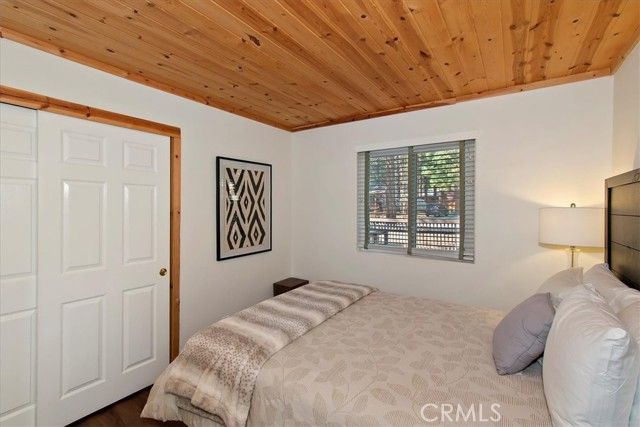 631 Crestwood, Big Bear Lake, CA 92315