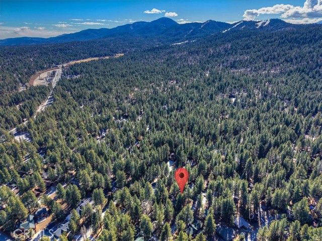 631 Crestwood, Big Bear Lake, CA 92315