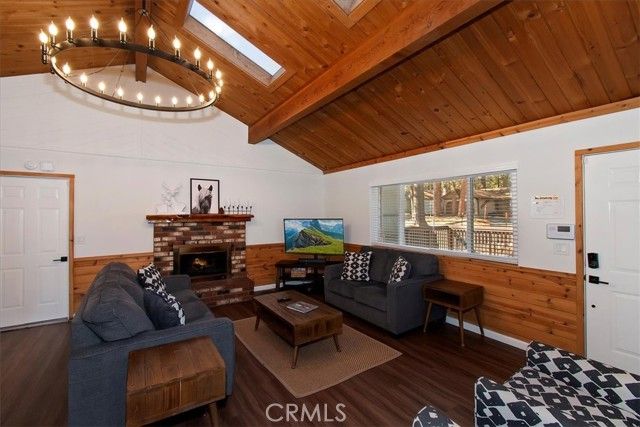 631 Crestwood, Big Bear Lake, CA 92315