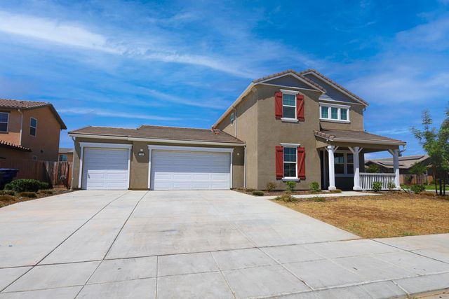 2701 N Dee Ann Avenue, Fresno, CA 93727