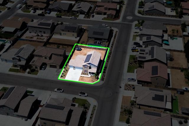 2701 N Dee Ann Avenue, Fresno, CA 93727