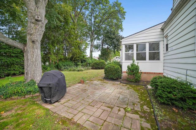 926 STEIB TERRACE, Union Twp, NJ 07083
