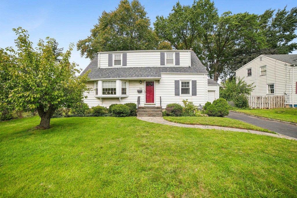 926 STEIB TERRACE, Union Twp, NJ 07083