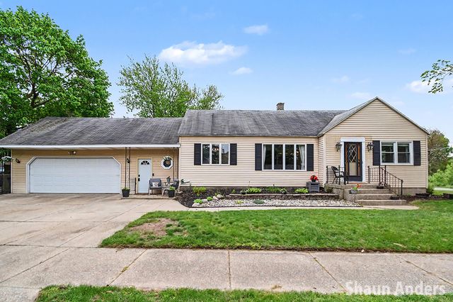 2024 30th Street SW, Wyoming, MI 49519