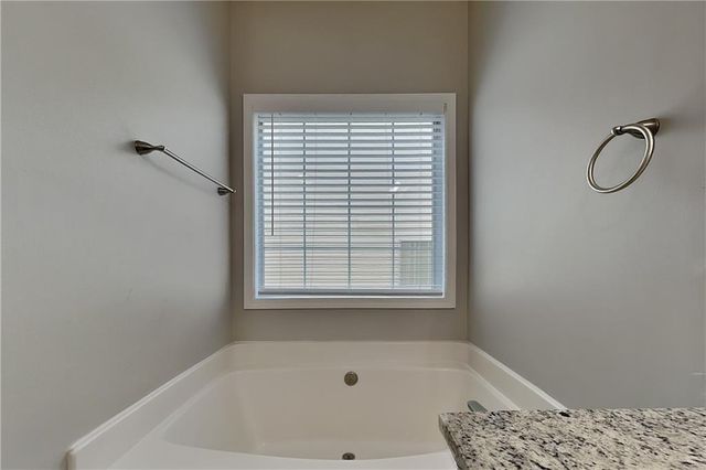 1975 Sterling Creek Court, Snellville, GA 30078