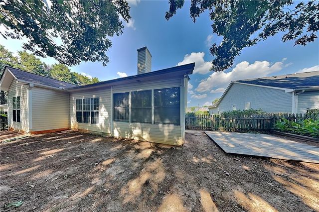 1975 Sterling Creek Court, Snellville, GA 30078