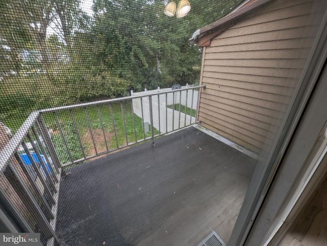 256 LA CASCATA TNHS, Clementon, NJ 08021