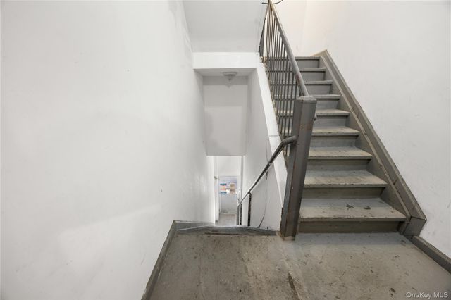 131-44 40 Road, Flushing, NY 11354