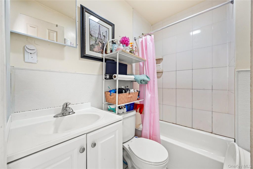 131-44 40 Road, Flushing, NY 11354 — photo 4