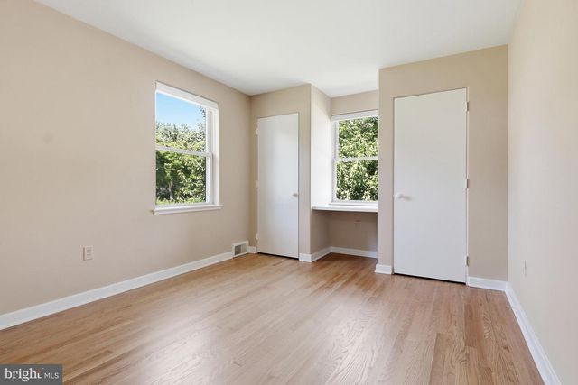 348 HILLSIDE LN, York, PA 17403
