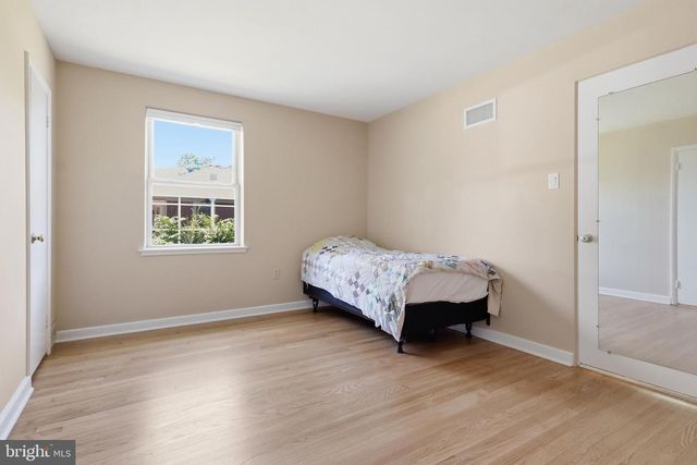 348 HILLSIDE LN, York, PA 17403