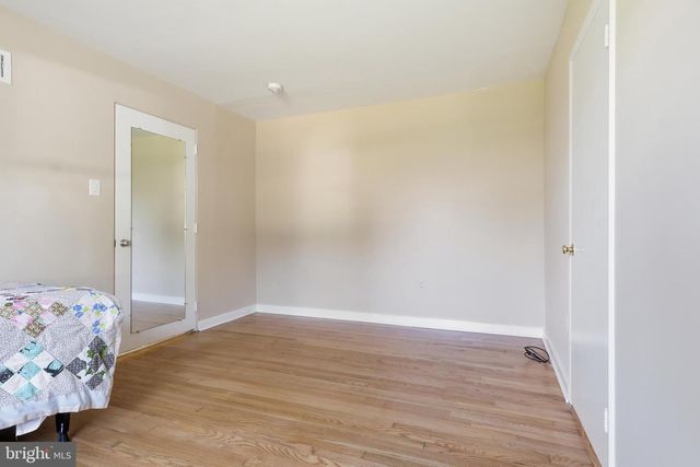 348 HILLSIDE LN, York, PA 17403