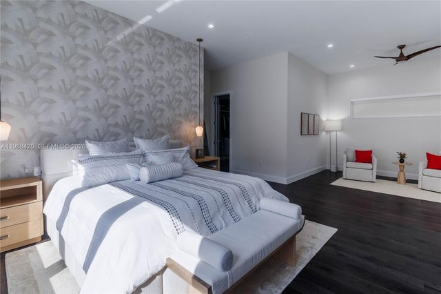 8115 NW 48th Ter, Doral, FL 33166