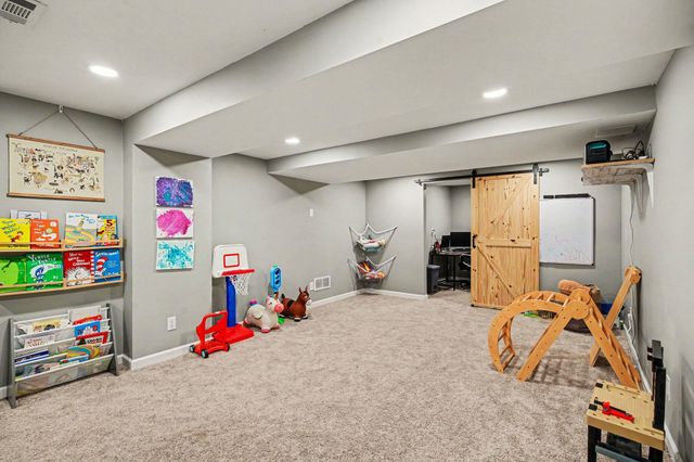 1258 Edinburgh Lane, Union, KY 41091