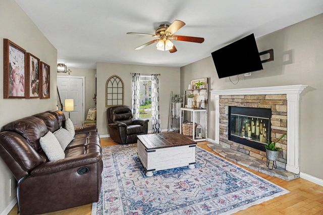 1258 Edinburgh Lane, Union, KY 41091