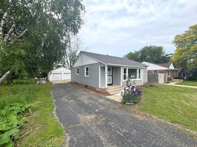 112 Dawn Avenue, Rockford, IL 61107