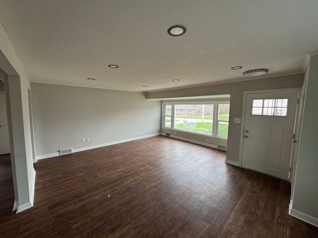 112 Dawn Avenue, Rockford, IL 61107