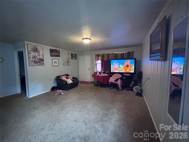 317 S Yates Street, Gastonia, NC 28052