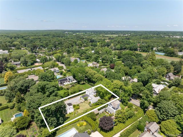 93 Buell Lane, East Hampton, NY 11937
