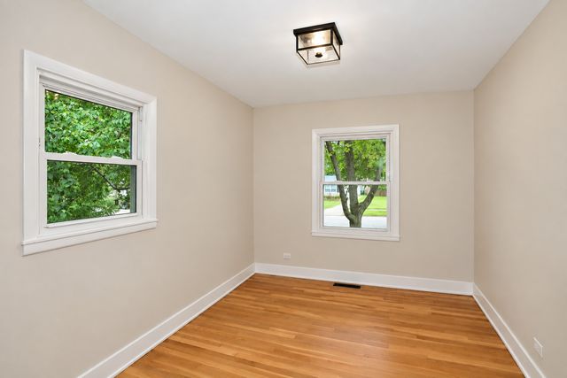 30W234 Claymore Lane, Naperville, IL 60563
