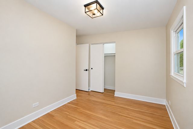 30W234 Claymore Lane, Naperville, IL 60563