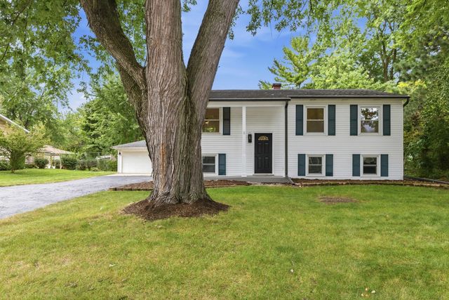 30W234 Claymore Lane, Naperville, IL 60563