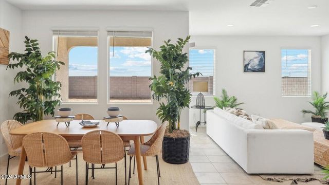 636 W FREEDOM Street, Florence, AZ 85132