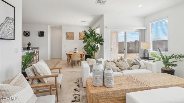 636 W FREEDOM Street, Florence, AZ 85132