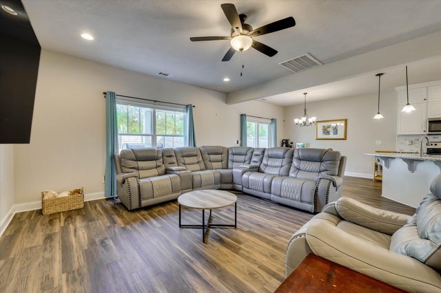 671 Bellflower Lane, Beech Island, SC 29842