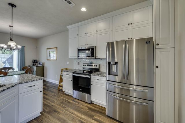 671 Bellflower Lane, Beech Island, SC 29842