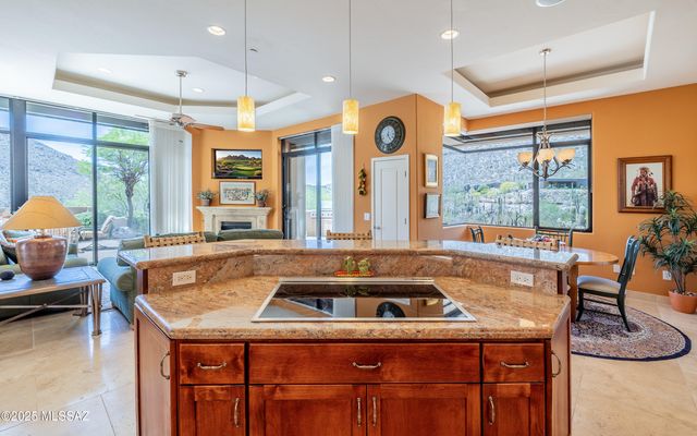 3979 W Cayton Mountain Drive, Marana, AZ 85658