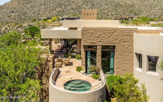 3979 W Cayton Mountain Drive, Marana, AZ 85658