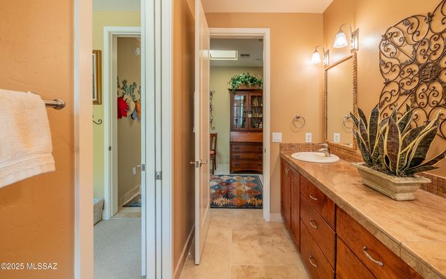 3979 W Cayton Mountain Drive, Marana, AZ 85658