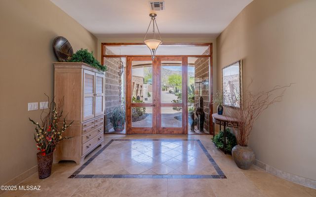 3979 W Cayton Mountain Drive, Marana, AZ 85658