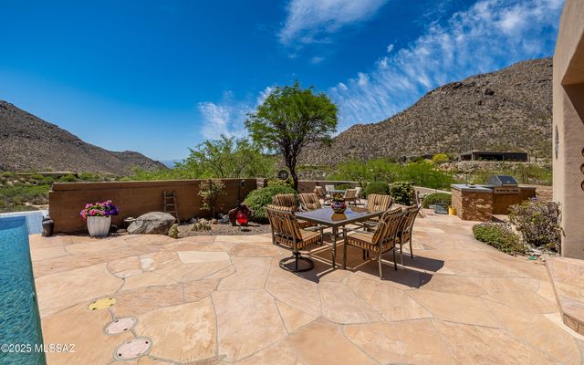 3979 W Cayton Mountain Drive, Marana, AZ 85658