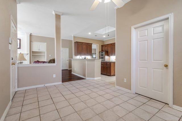 404 Landwyck Lane, Flower Mound, TX 75028