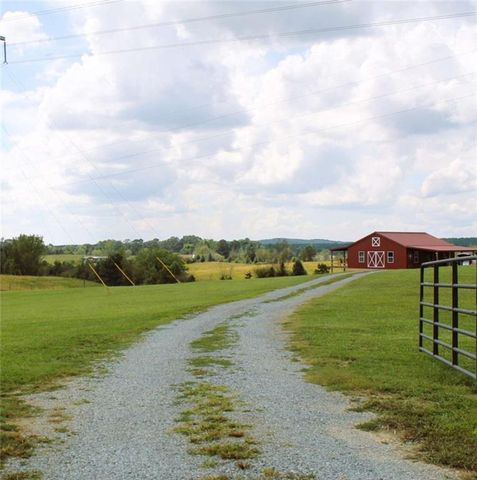 765 Addison Road, Buchanan, GA 30113