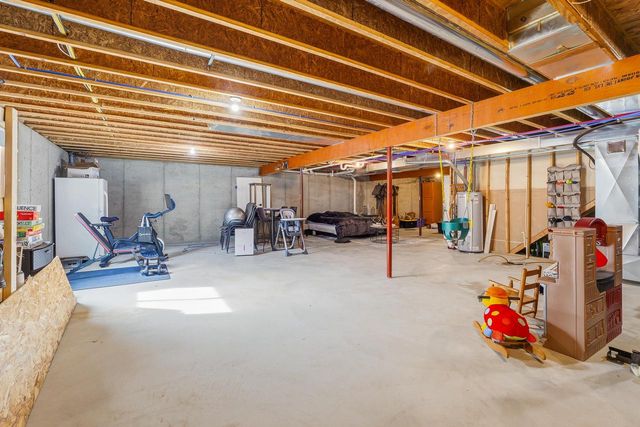 918 Partridge LANE, Lomira, WI 53048