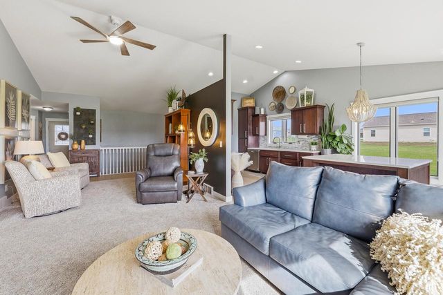 918 Partridge LANE, Lomira, WI 53048