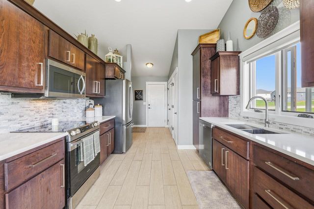 918 Partridge LANE, Lomira, WI 53048