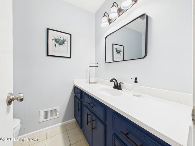 2518 Foxy Poise Rd, Louisville, KY 40220