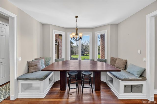 2591 Overbrook, Highland Charter Township, MI 48357