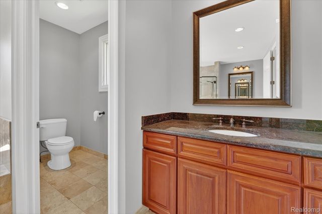 2591 Overbrook, Highland Charter Township, MI 48357
