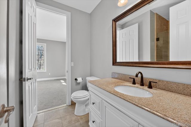 2591 Overbrook, Highland Charter Township, MI 48357
