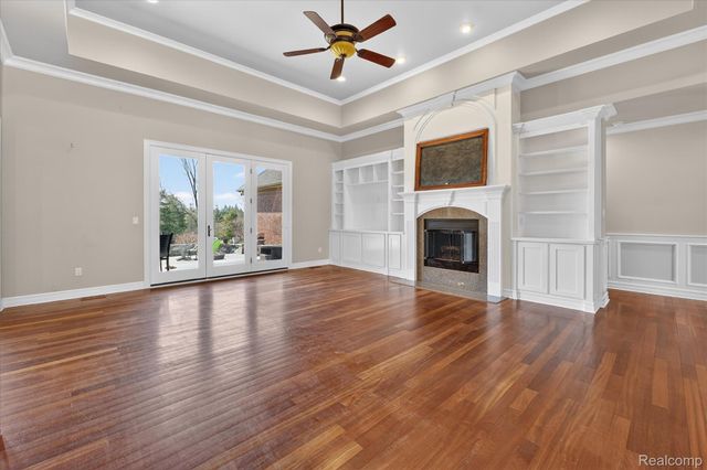 2591 Overbrook, Highland Charter Township, MI 48357