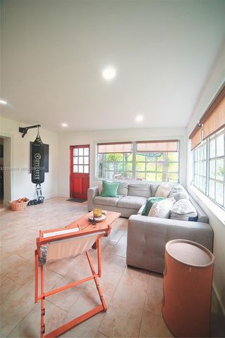 16101 SW 281st St, Homestead, FL 33033