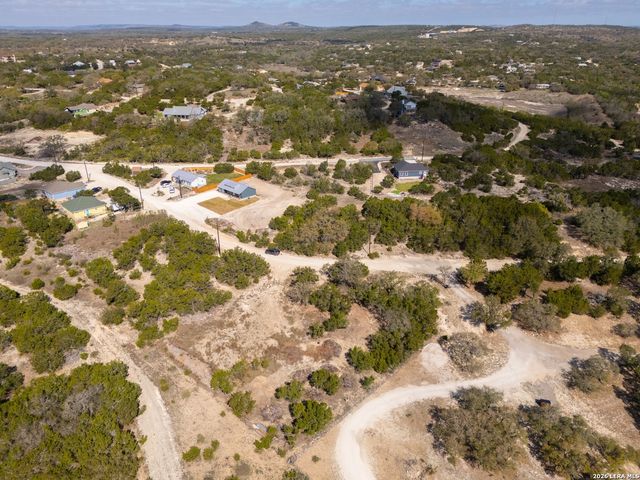 1224 Southline Dr, Spring Branch, TX 78070