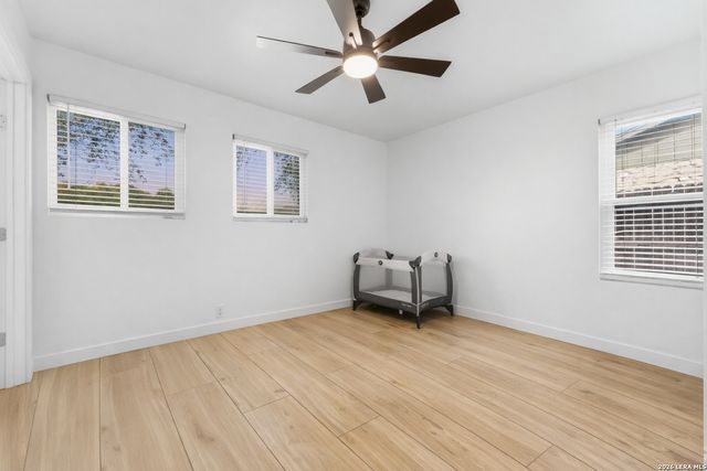 5406 Newcome, San Antonio, TX 78229