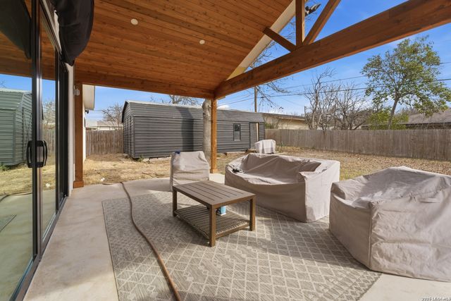 5406 Newcome, San Antonio, TX 78229